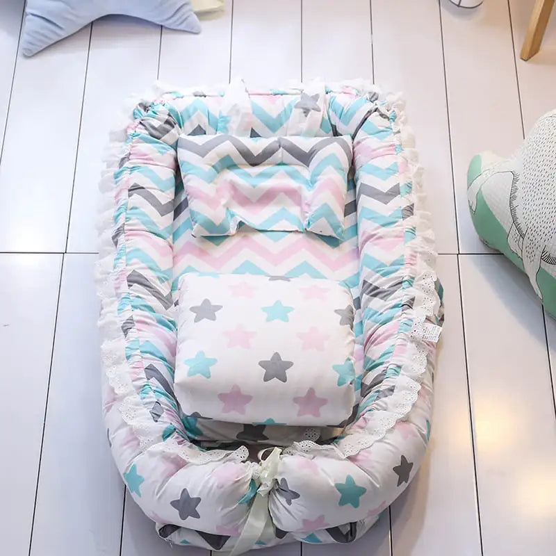 Portable Removable Washable Baby Bed with Quilt