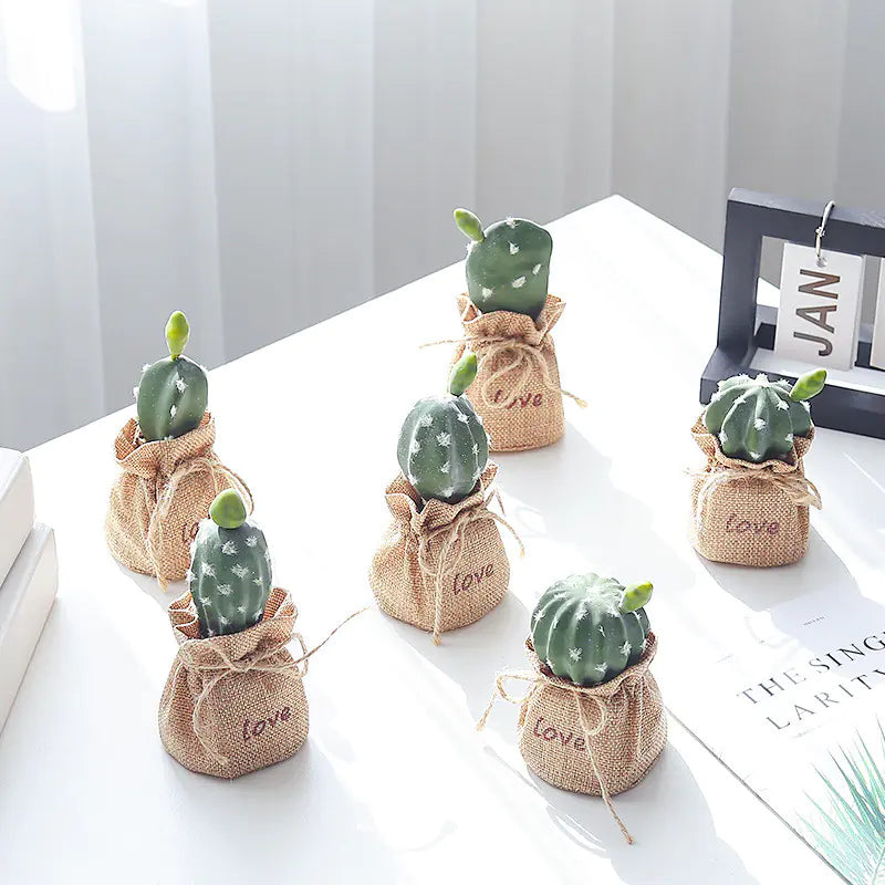 Mini Cactus Potted Plant - Artificial Desk Decoration