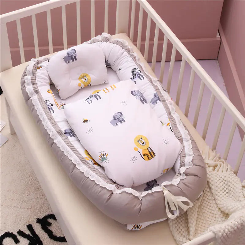 Portable Removable Washable Baby Bed with Quilt